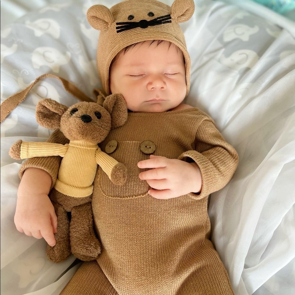Newborn Photo Prop Photo Shoot Outfit Boy Girl Mouse Bonnet + Romper + Mouse Toy